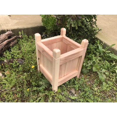 Pot à fleurs surélevé en bois