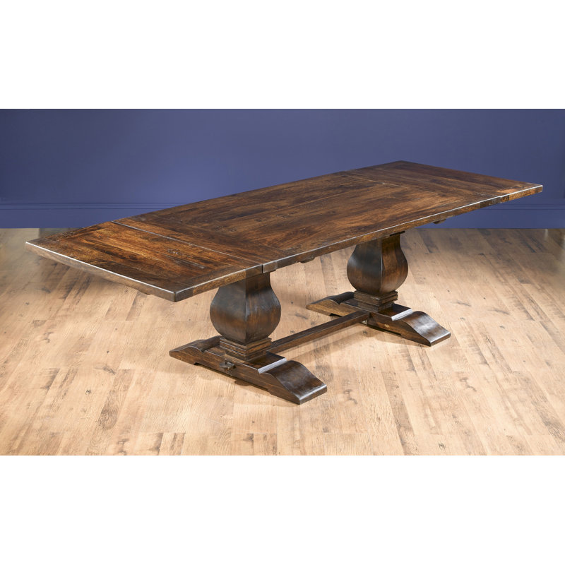 Table de salle à manger extensible en bois massif 72 po Tilton