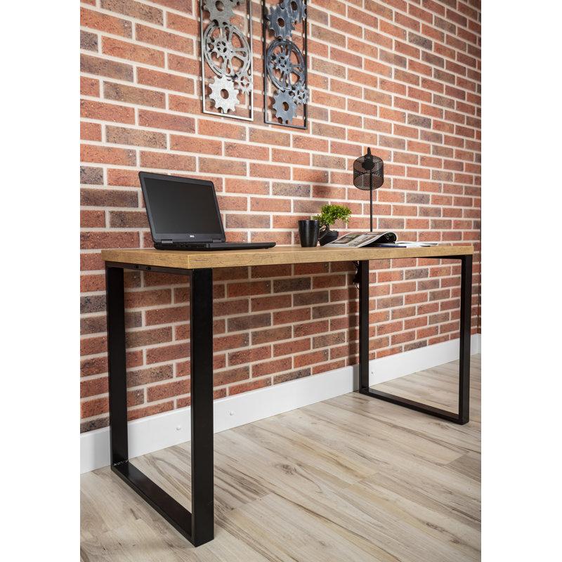 Gastelum Metal Base Accent, 79cm H x 140cm W x 60cm D