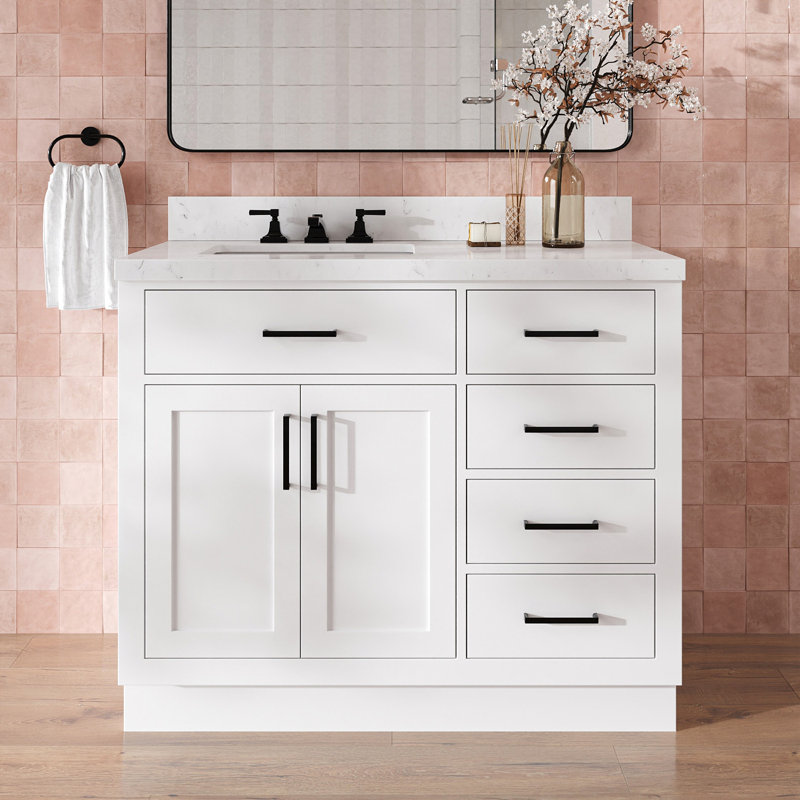 Meuble-lavabo simple en bois massif 42 po Tidworth avec plateau en quartz Carrara de 1,5 po, Blanc, Forme rectangulaire