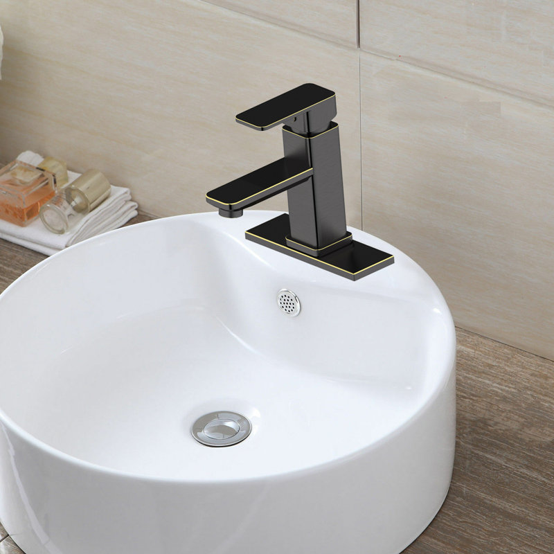 Single-handle Bathroom Faucet with Drain Assembly, Rubbed Bronze