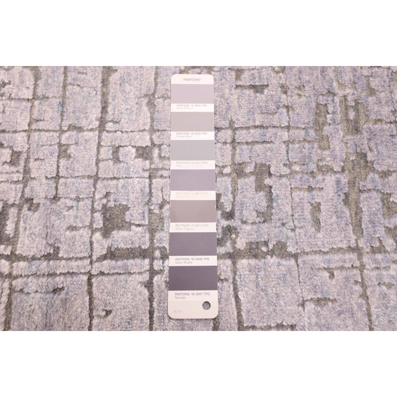 Legacy Grey Rug 5'11" x 5'11"