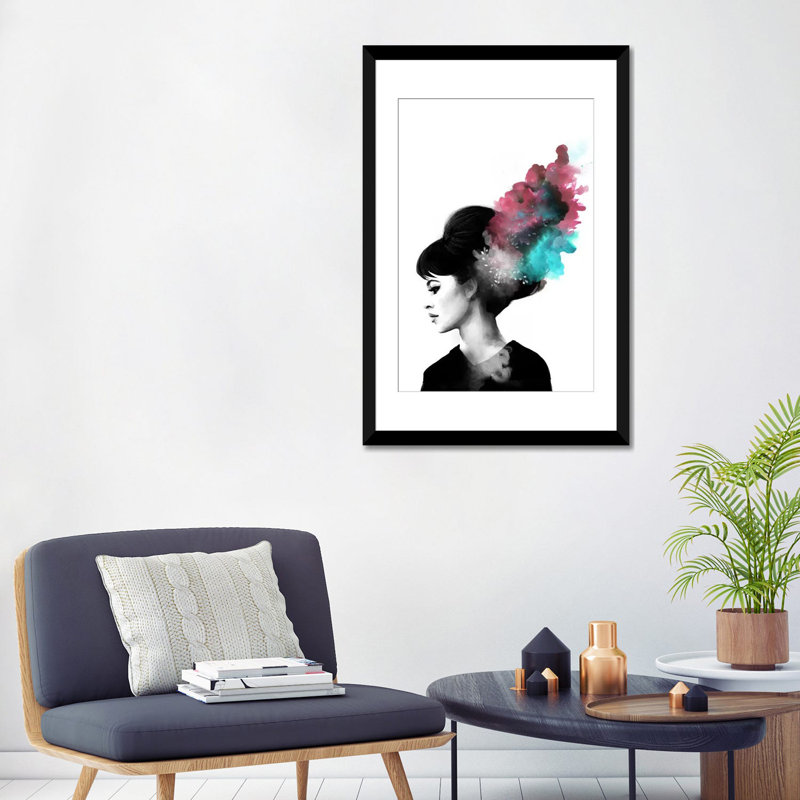 «Vendredi» par Laura Graves - reproduction sur toile tendue, H 32 po x l 24 po x P 1 po, Papier d'art encadré noir, Blanc