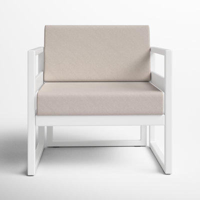 Lane Outdoor Lounge Chair