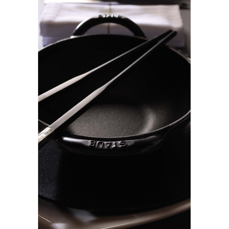Staub Cast Iron 6-qt Wok 14.5in diameter - Matte Black