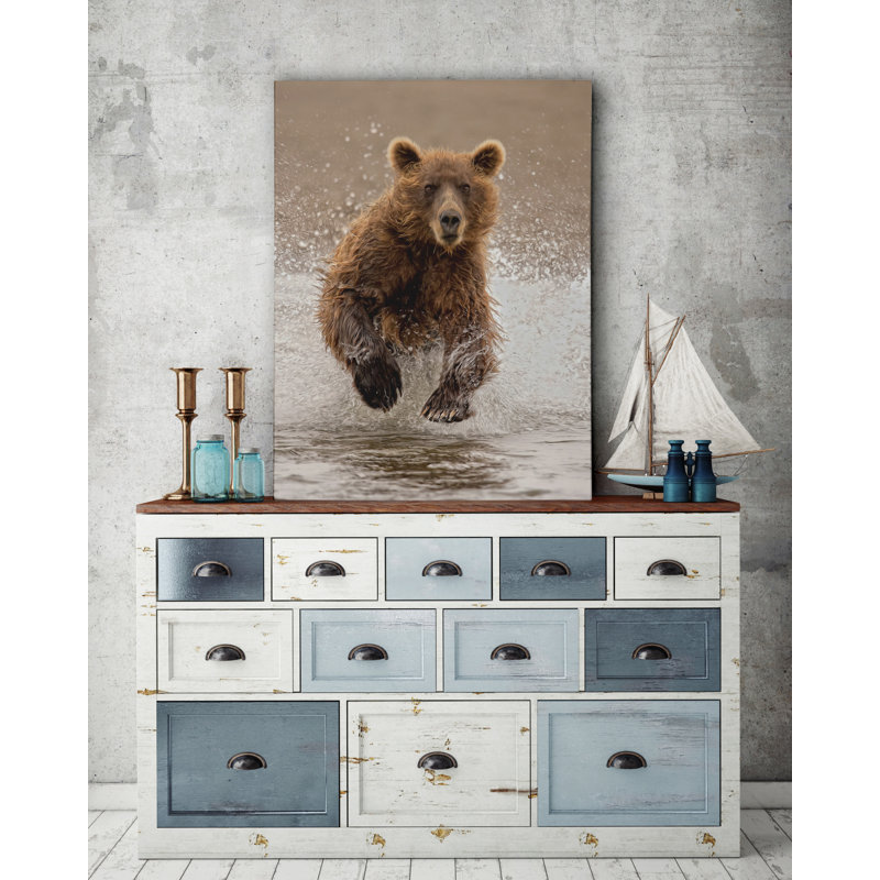 «Bears at Play II», reproduction de photo sur toile tendue, H 24 po x l 32 po x P 1,5 po