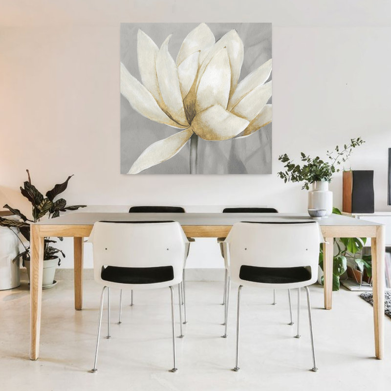 Art doré, nénuphar doré II abstrait contemporain, fleur de magnolia, H 36 po x l 36 po