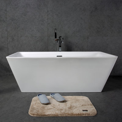 Star 66.9'' x 31.5'' Soaking Acrylic Bathtub