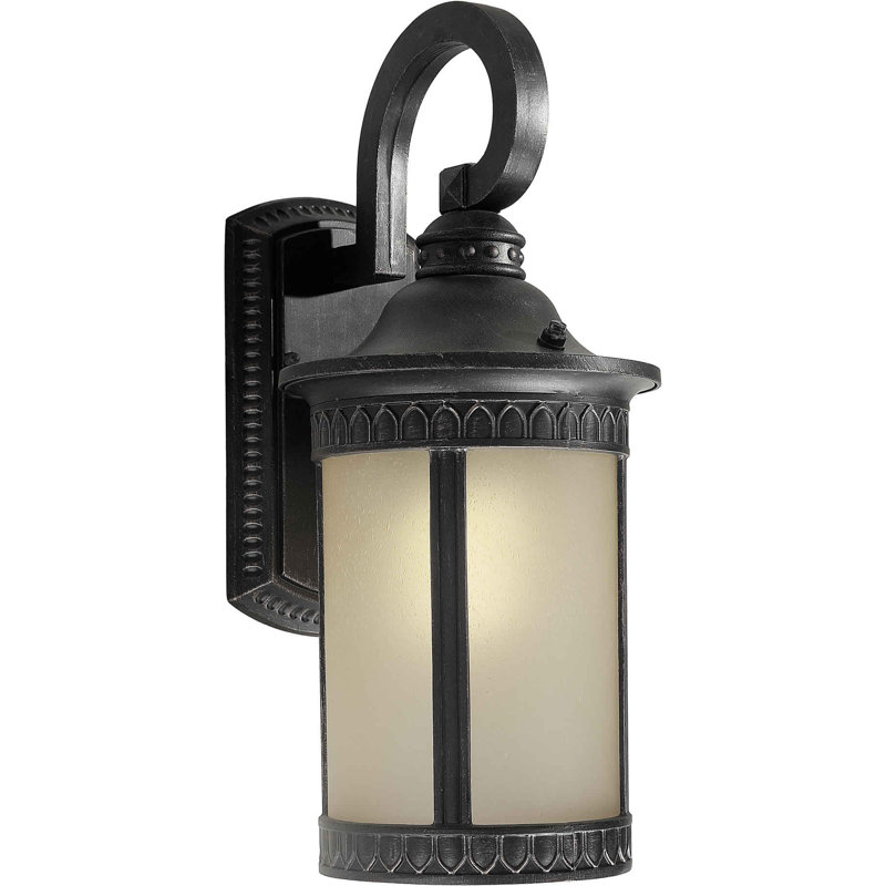 Lanterne murale d’extérieur, H 16,25 po x l 7,5 po x P 9,5 po, Bordeaux