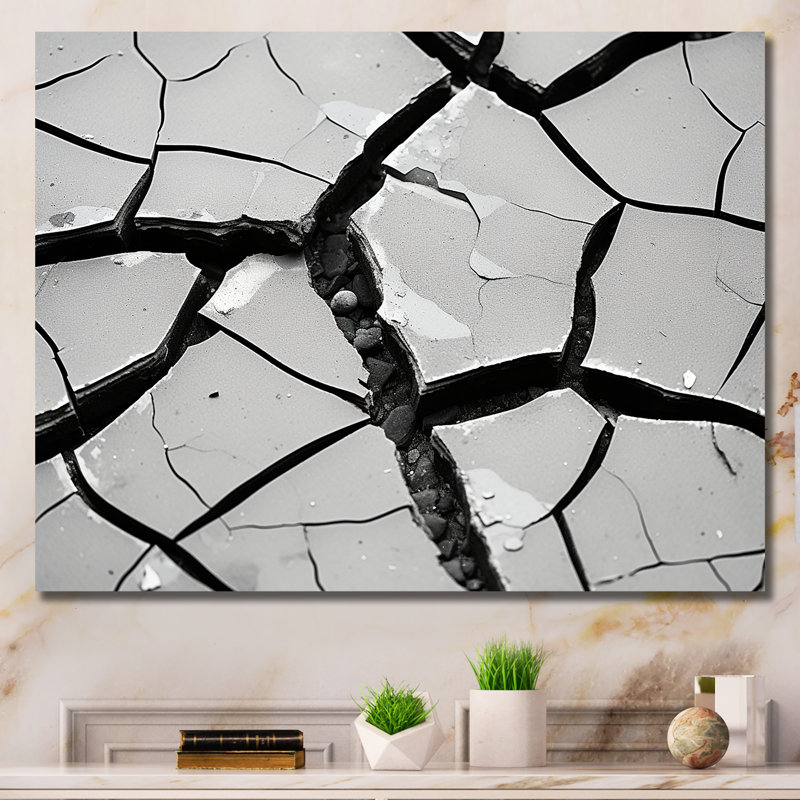 Noir et blanc apaisant, fissures - Collages abstraits, art mural, H 34 po x l 44 po x P 1,5 po, Toile tendue