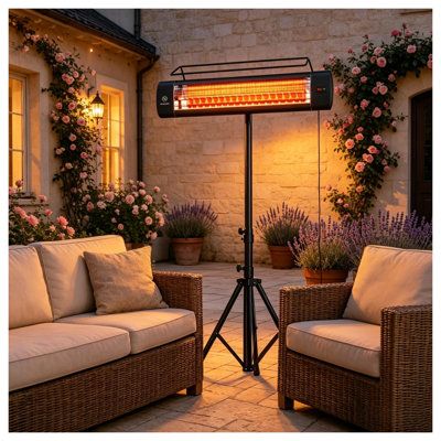 Chauffage électrique sur pied de terrasse 1500 W avec trépied, indice de protection IP65, infrarouge extérieur, 3 niveaux de chauffage et minuterie 24 heures pour une utilisation dans le jardin et sur la terrasse.