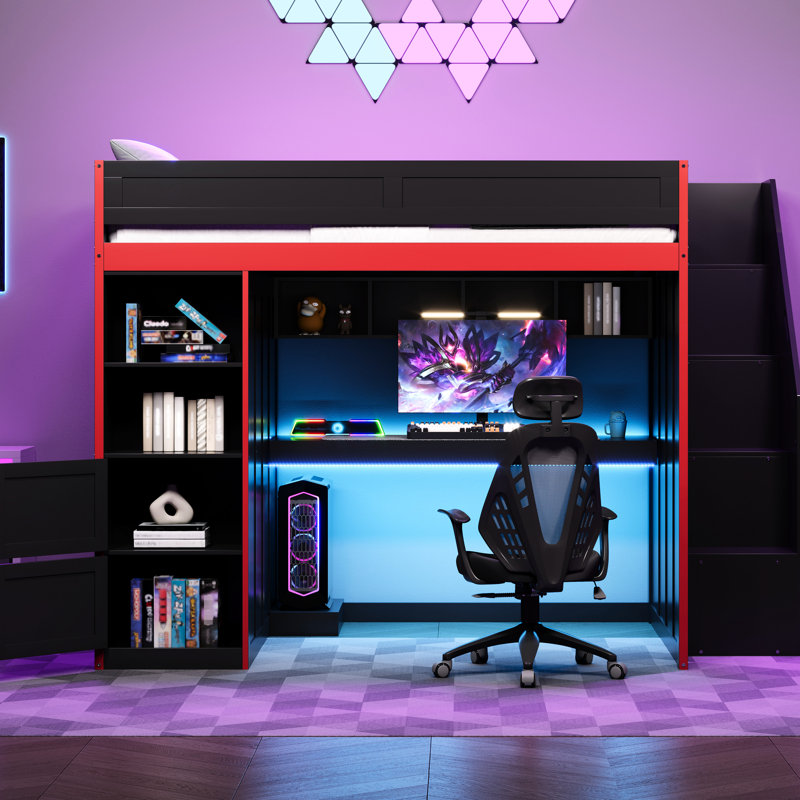 Lit mezzanine Gaming
