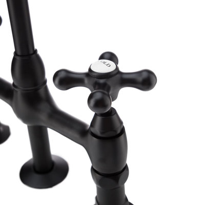 Chevington Kitchen Faucet with Side Spray