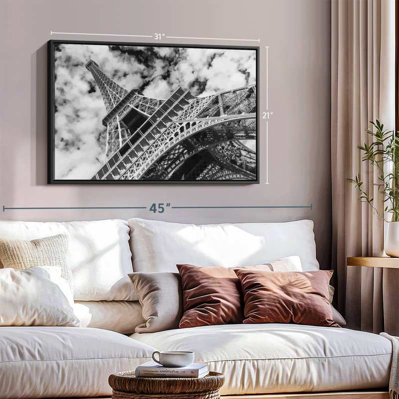 «Tour Eiffel Cloudscape Wall Art», H 21 po x l 31 po