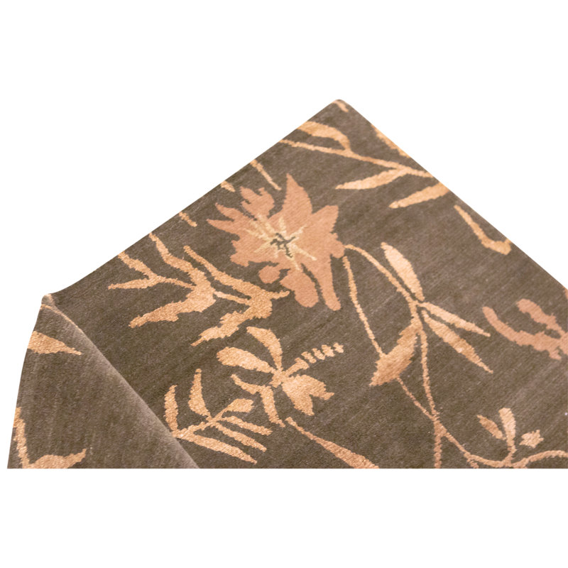 Hand Knotted Area Rug in Brown And Rose