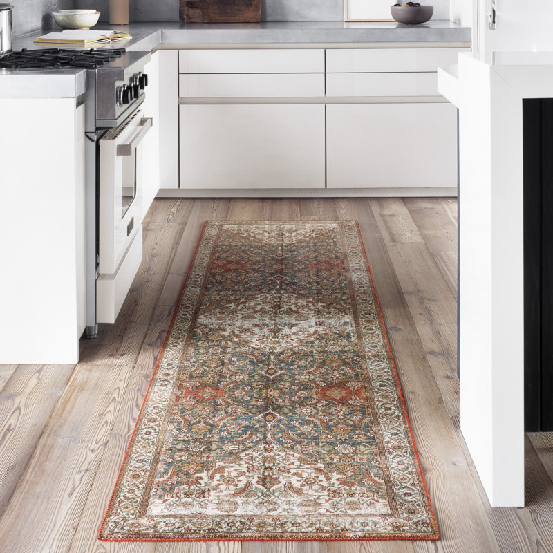 Brehmer Oriental Indoor Rug, Runner 2'6" x 7'6"