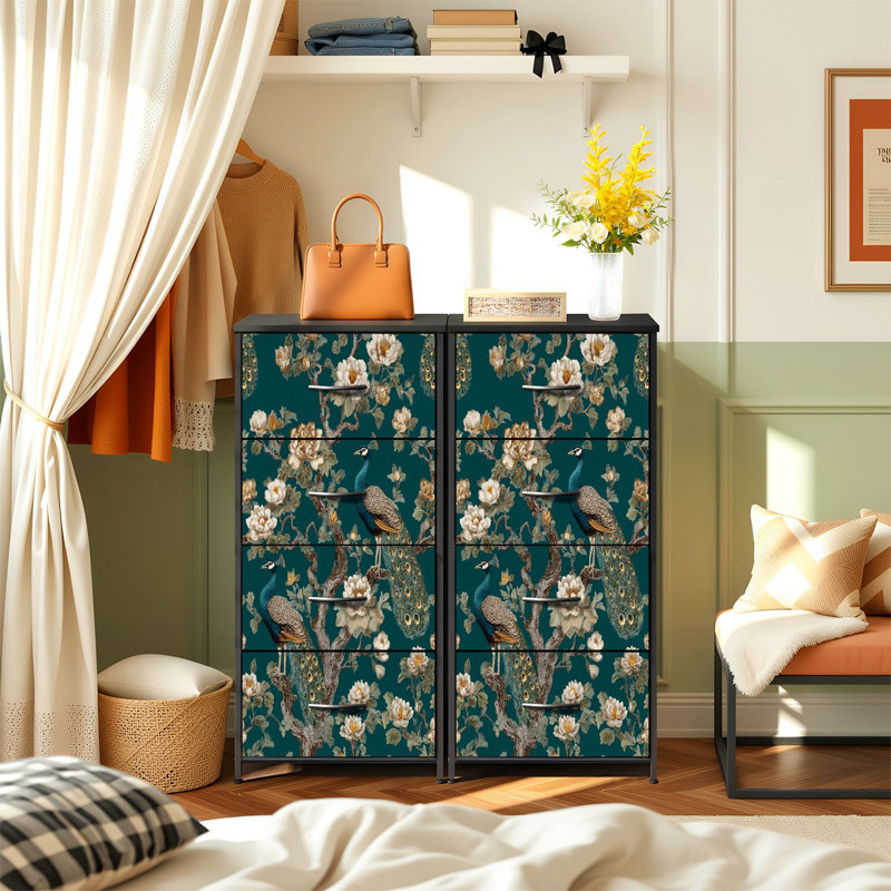 Commode pour chambre à coucher avec 4 tiroirs de rangement Peacocks