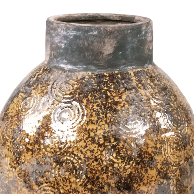 Vase texturé vieilli, H 12 po x l 8,5 po x P 8,5 po