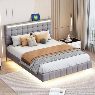 Clate Upholstered Bed