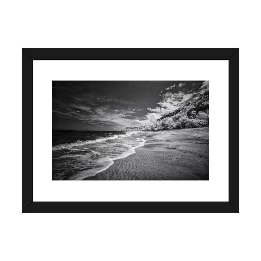 " Beach Black & White - Bahia, Brazil " by Glauco Meneghelli East Urban Home Mat