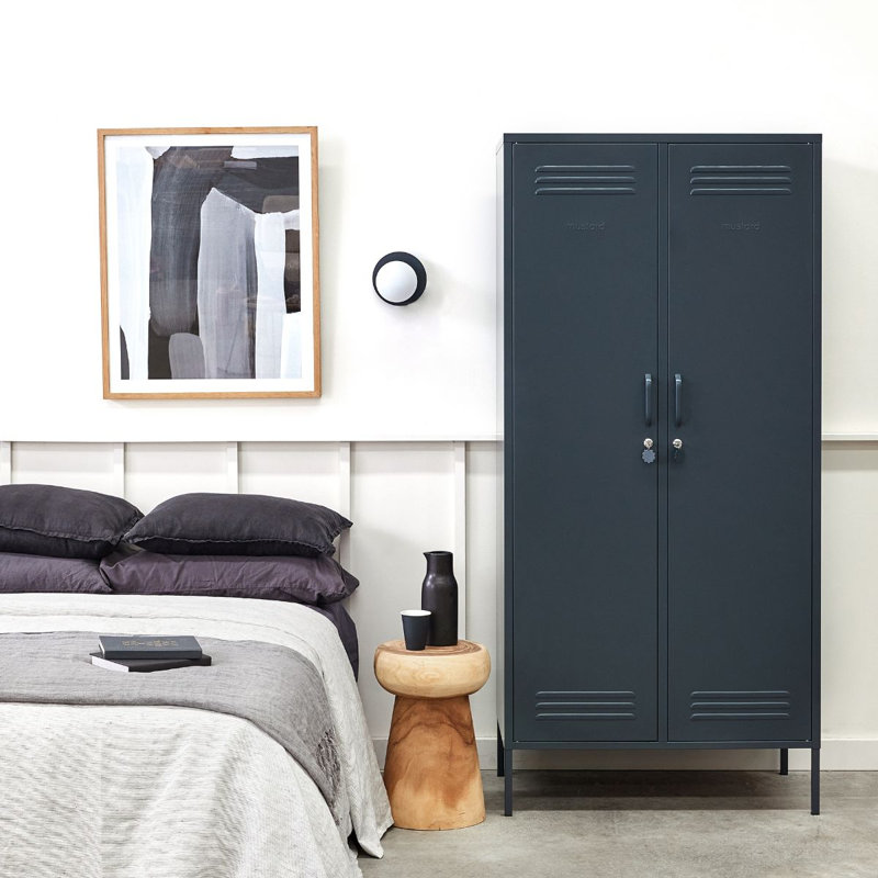 THE TWINNY, Slate