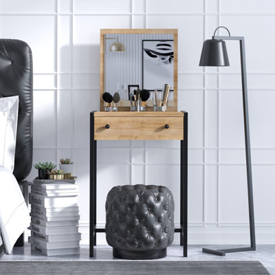 Table de maquillage moderne avec pieds en métal, finition chêne et noir, 19,7 po x 50,4 po x 19,7 po | 100% panneau de particules enduit de mélamine, fixation murale, tablettes multiples | Élégant et fonctionnel pour tout espace de beauté