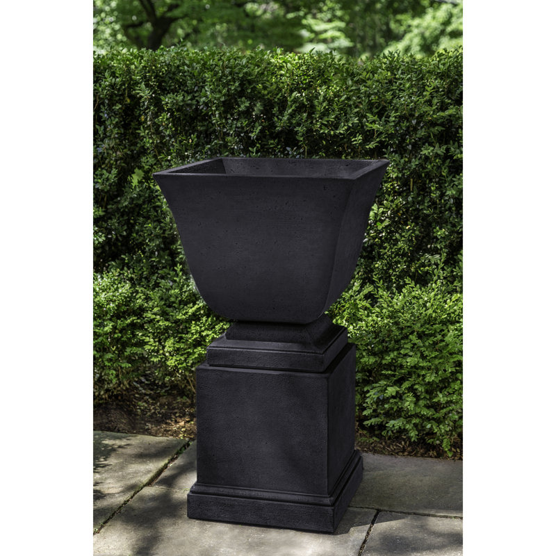 Shelbourne Handmade Planter, Nero Nuovo
