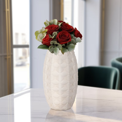 Sagebrook Home Alexander 3D Printed Vase, Ivory/Beige