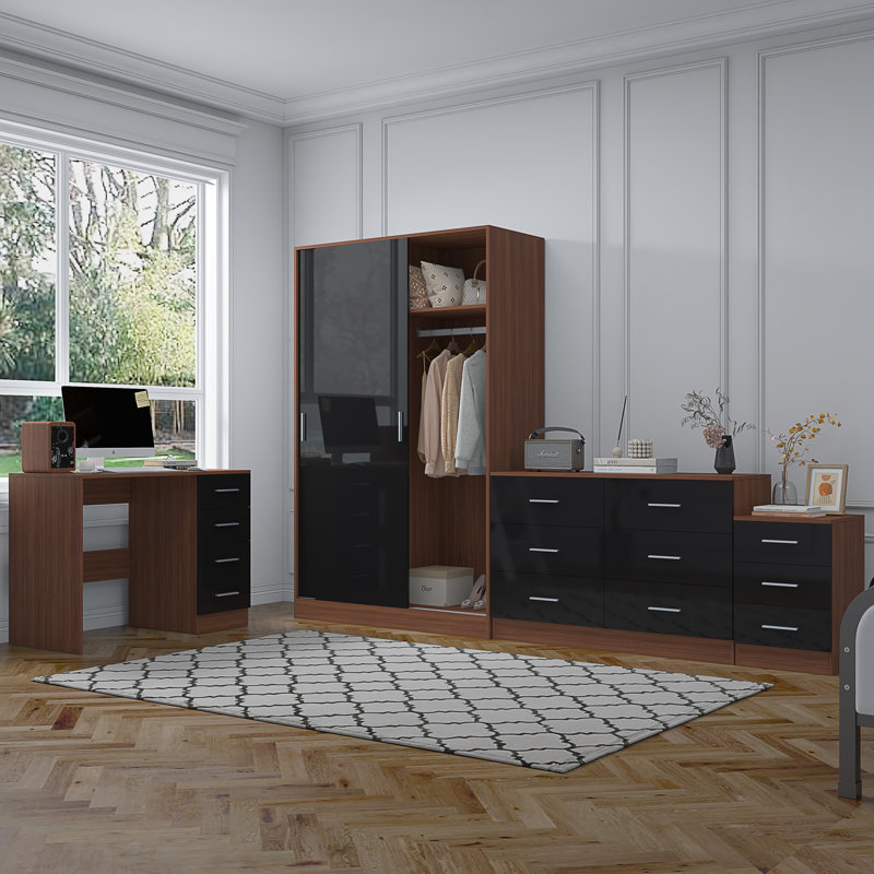 Eva Piece Bedroom Set, Black Gloss / Walnut