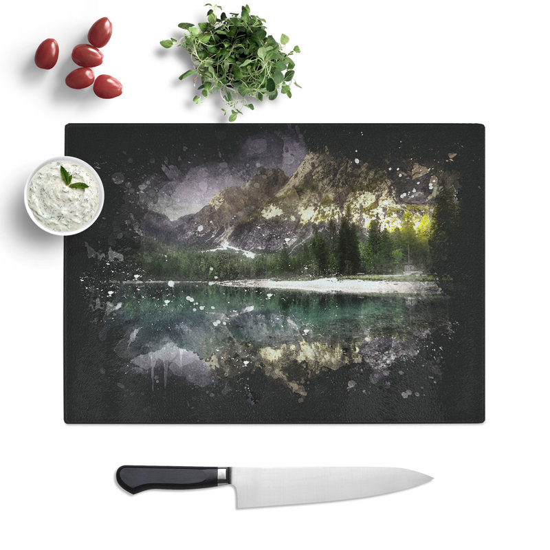 Tempered Glass Mountain Beauty Chopping Board, 20 cm x 28.5 cm