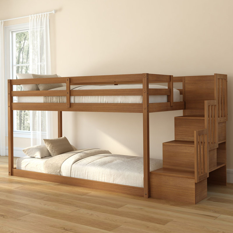 Lit superposé bas simple avec escalier Bear, Oak Embossed Pecan, Twin/Twin