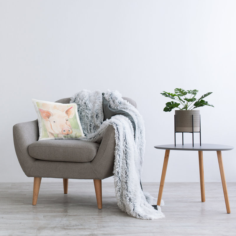  Polyester Throw Pillow