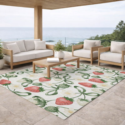 Tapis intérieur / extérieur lavable à la machine à motif de fleurs et de fraises Chantille ACN2864