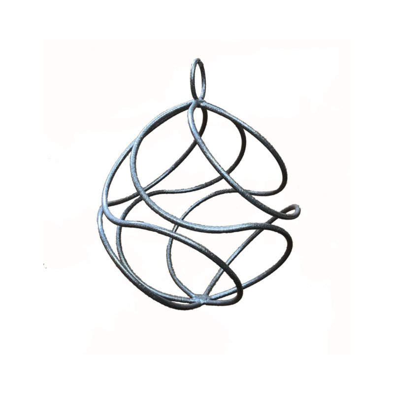 Auzinda Metal Garden Art, Silver