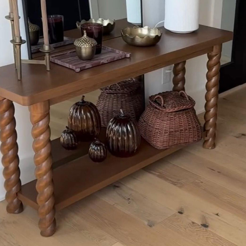 Console rétro de style français, H 31,5 po x l 63 po x P 13,8 po