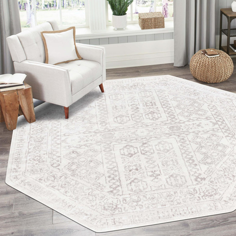 Malayna Oriental Indoor Rug