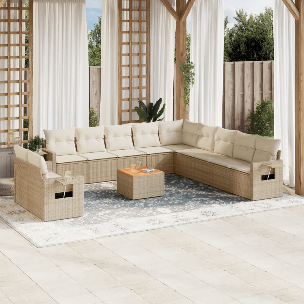 Gartensofa mit Kissen