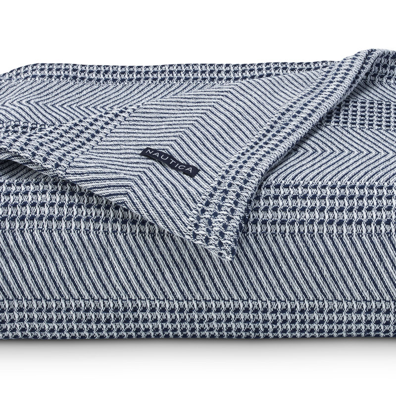 Chevron Stripe Grey Full/Queen Ultra-Soft Cotton Blanket