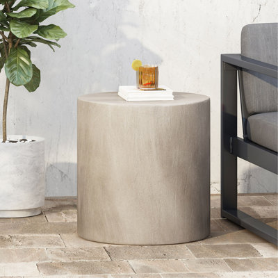 Table d'appoint d'extérieur en béton léger
