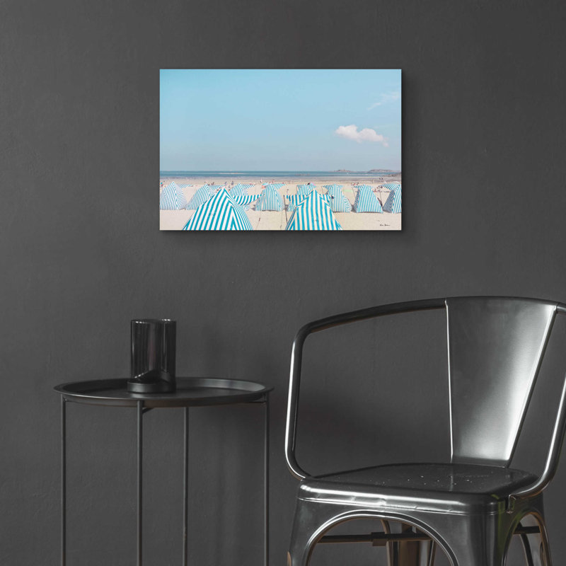 «French Holidays» par Keri Bevan, H 16 po x l 24 po x P 0,2 po