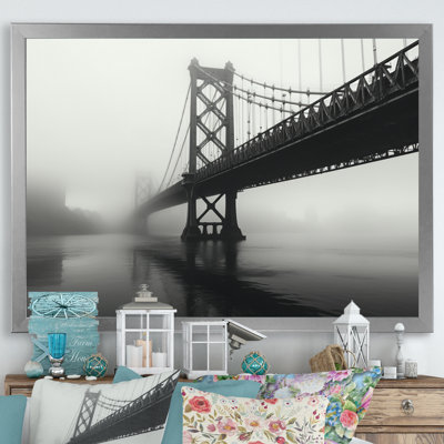 " Gray Bridge Urban Suspension II "