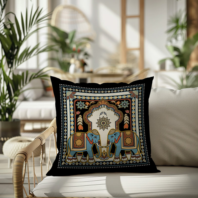 Coussin intérieur / extérieur Rikita Elephant, Noir / brun / bleu / orange, Carré 19 po