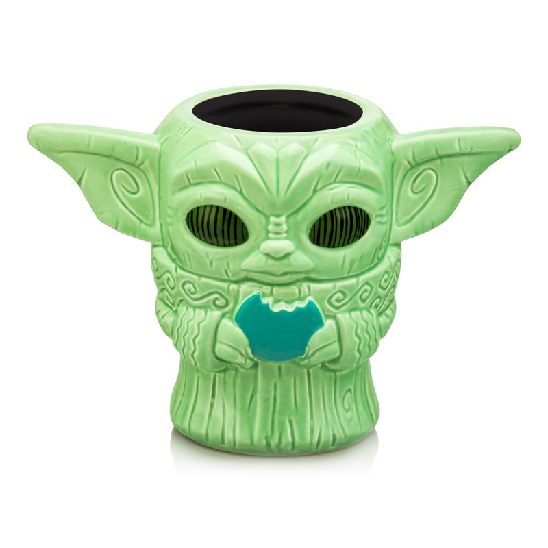 Tasse en céramique Geeki Tikis Star Wars: Le Grogu mandalorien avec biscuit | 16 onces