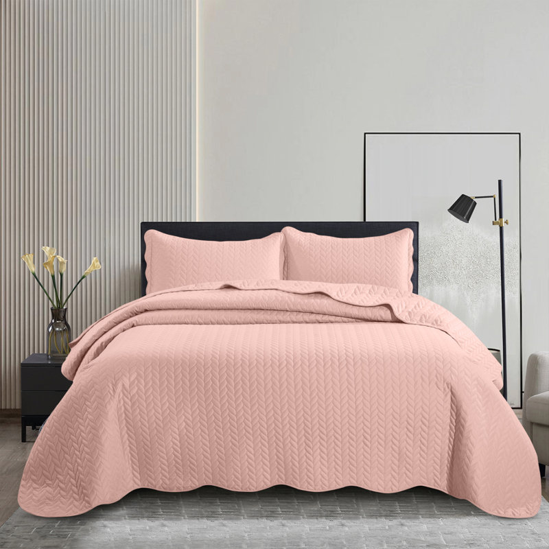 Embossed Microfiber Bedspread Set – All Seasoned Modern and Lightweight Bedding Set with Shams, Peach