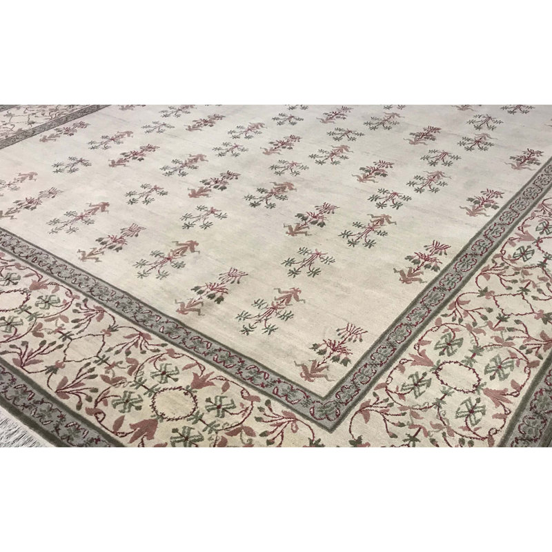 Striped Area Rug in Beige