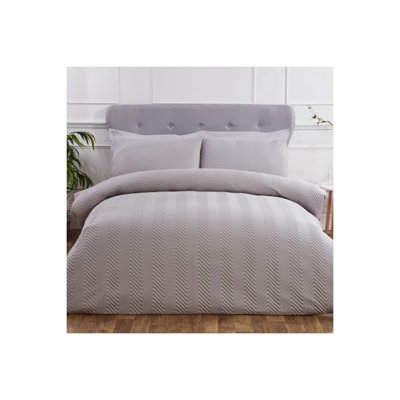 Bogusz Polyester Solid Colour Duvet Cover Set with Pillowcases