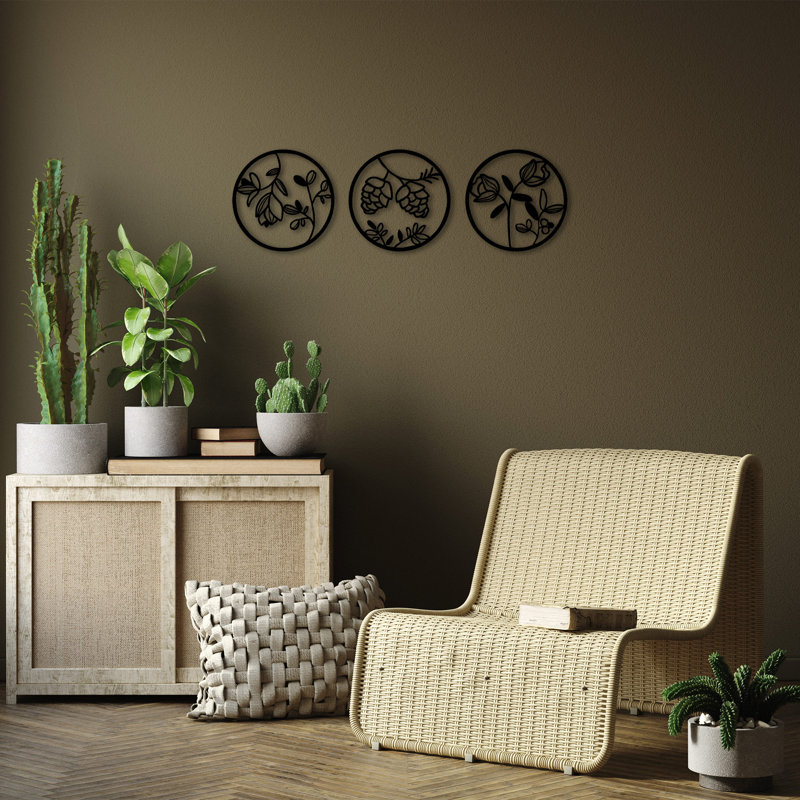 Stylish Black Decorative Metal Wall Accessory, 11.8 Inches Diameter | 100% Metal Construction, Thickness: 0.06 Inches | Perfect for Home Decor, Modern Aesthetic, Easy to Hang | Durable & Elegant Design
