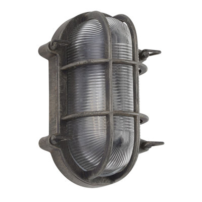 Clinger 25cm H Outdoor Flush Mount