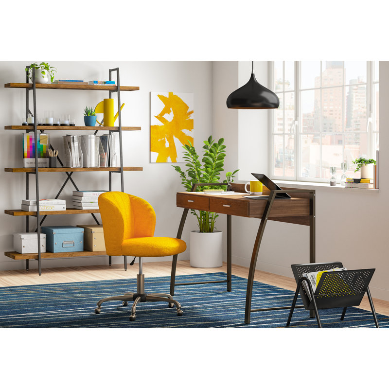 Soleia Abstract Indoor Rug, Rectangle 5'6" x 8'6"