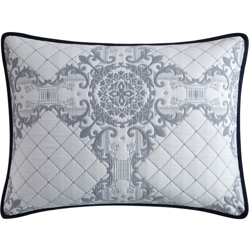 Sharai 3 Piece Scrolls Traditional Quilt Set, Queen Quilt + 2 Standard Shams